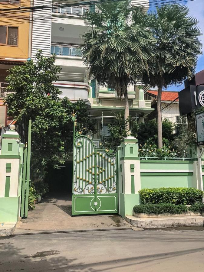 Rumnea Apartment Phnom Penh Exterior foto